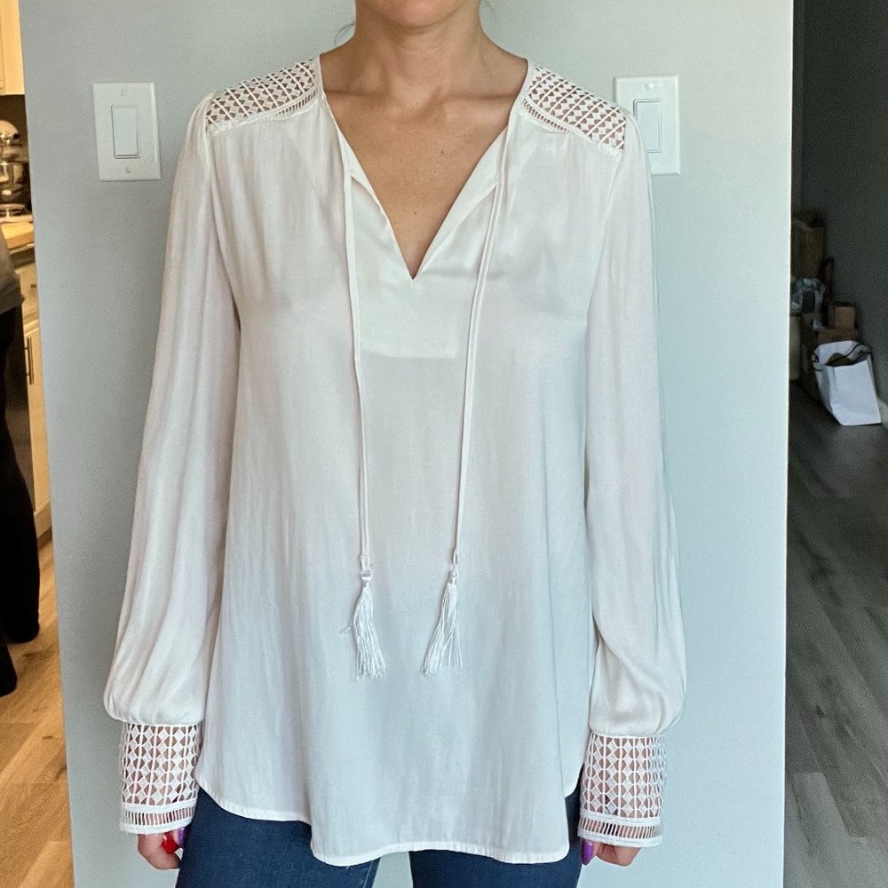Tart Flowy Blouse with Lace